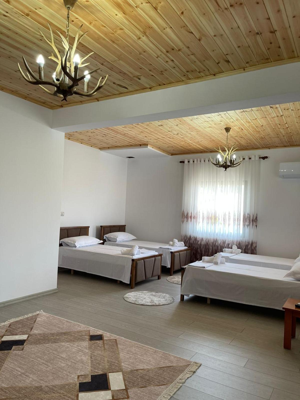 Georgemishel Guest House Berat Ngoại thất bức ảnh