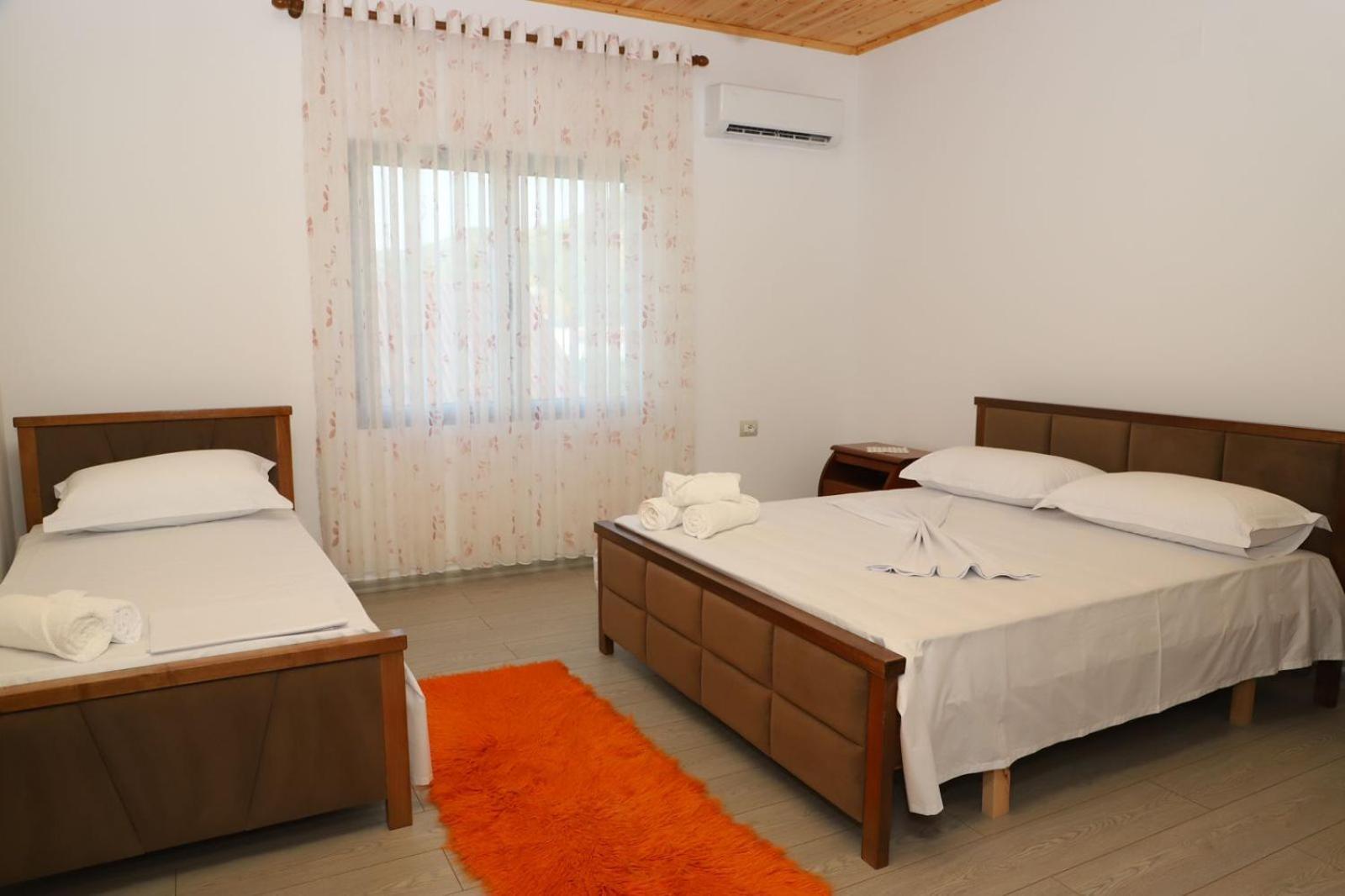 Georgemishel Guest House Berat Ngoại thất bức ảnh