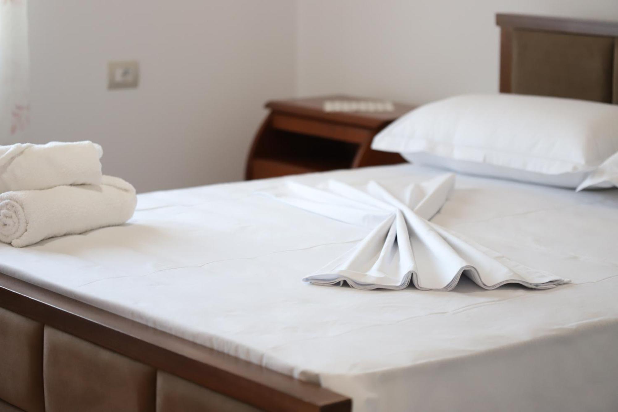 Georgemishel Guest House Berat Ngoại thất bức ảnh
