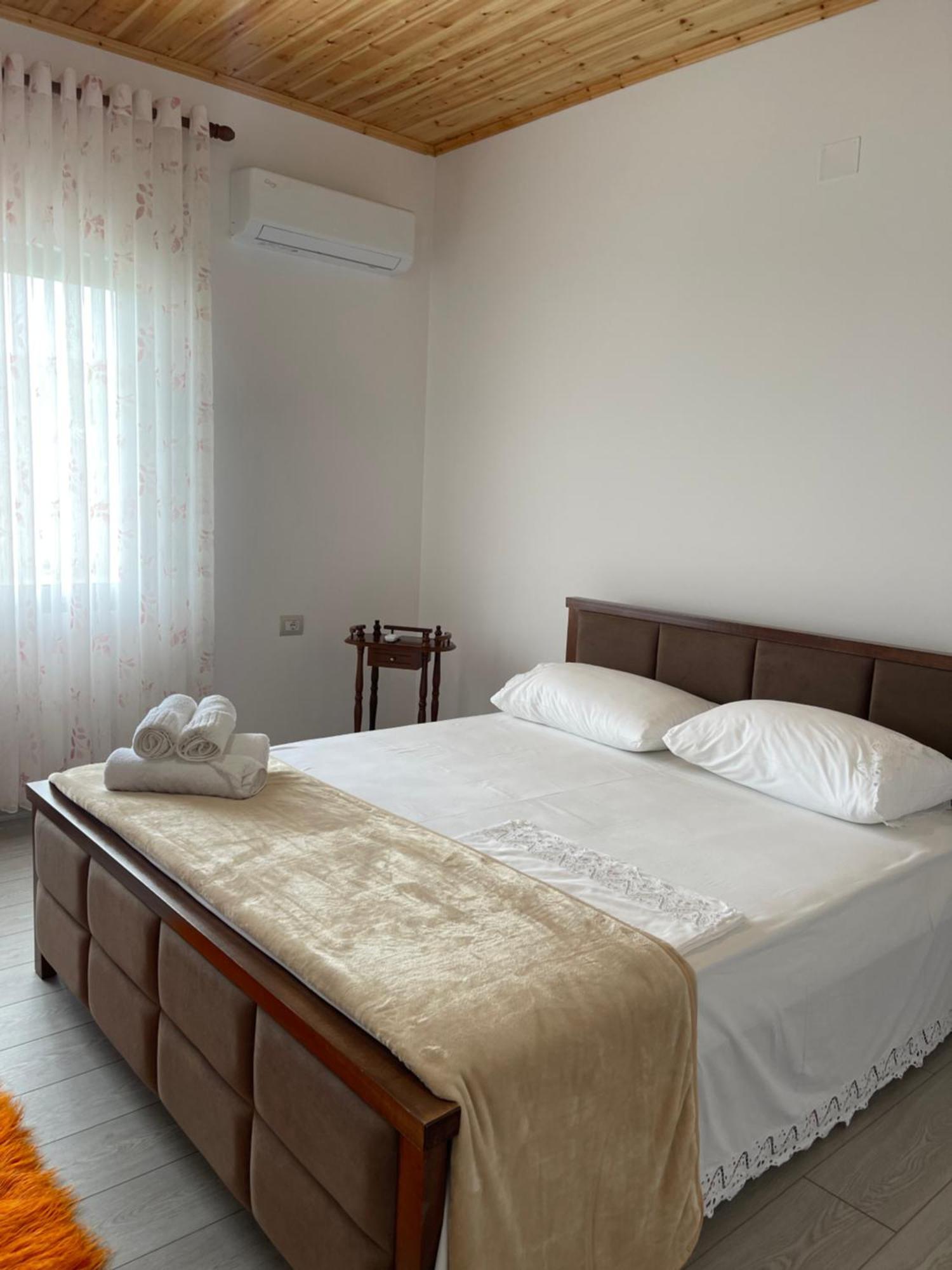 Georgemishel Guest House Berat Ngoại thất bức ảnh
