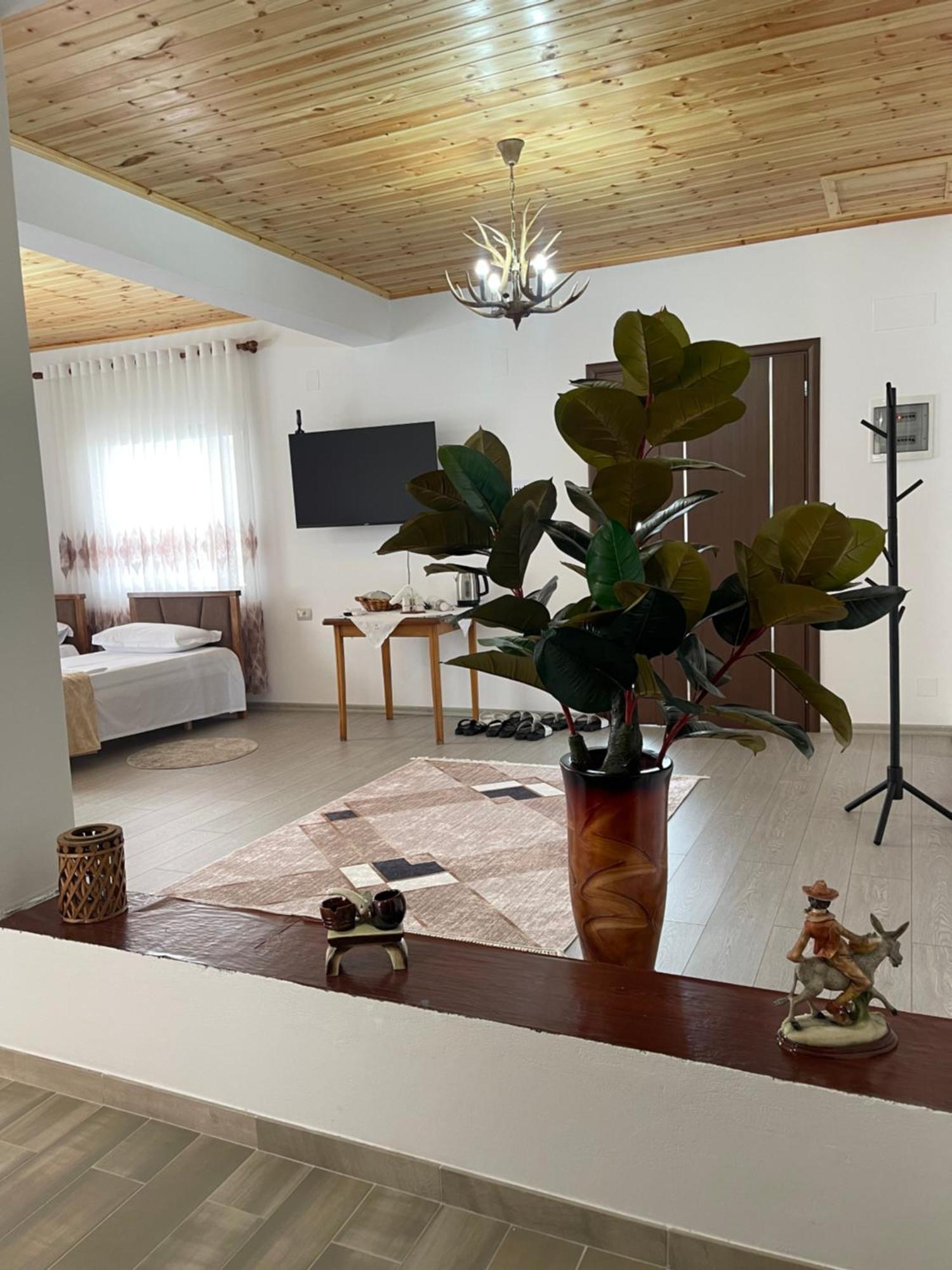 Georgemishel Guest House Berat Ngoại thất bức ảnh